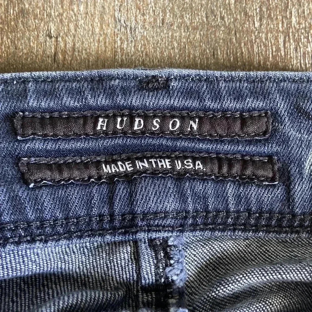 Hudson | Crop Jeans - Picture 4 of 9